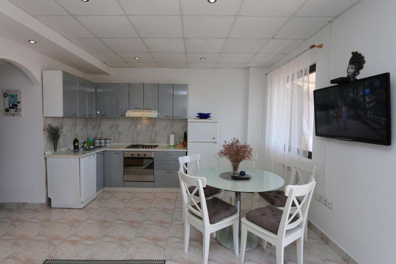 Apartment Lidija Сило Экстерьер фото